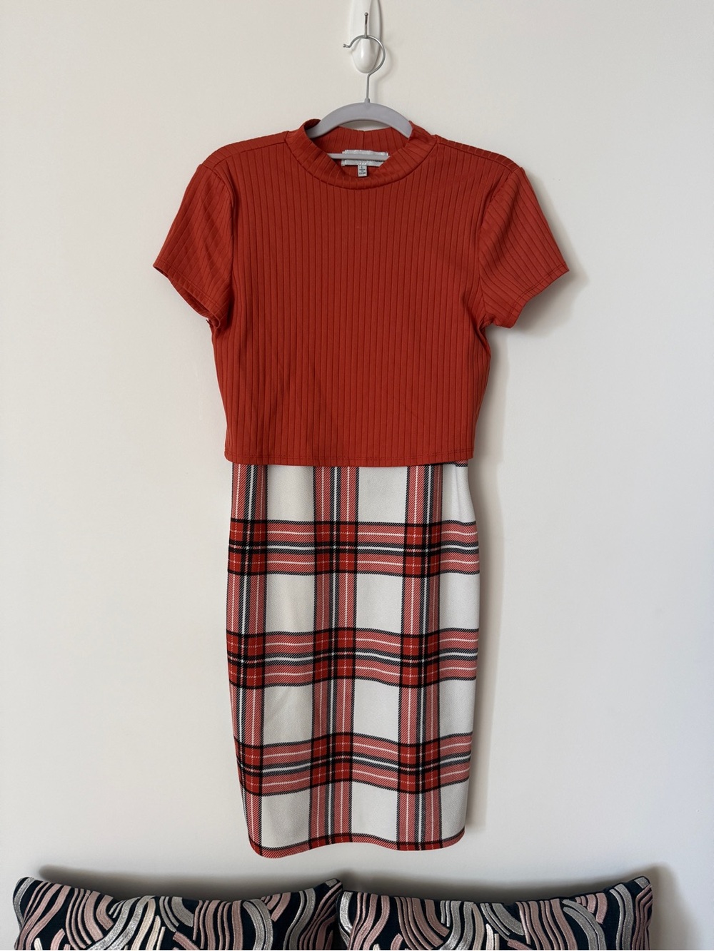 Rust Ribbed Crop Top & Red Plaid Dress Set (two types of wearing)